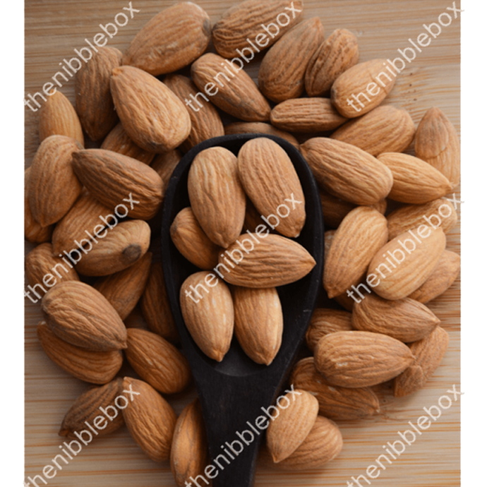 Almonds (1 kg)